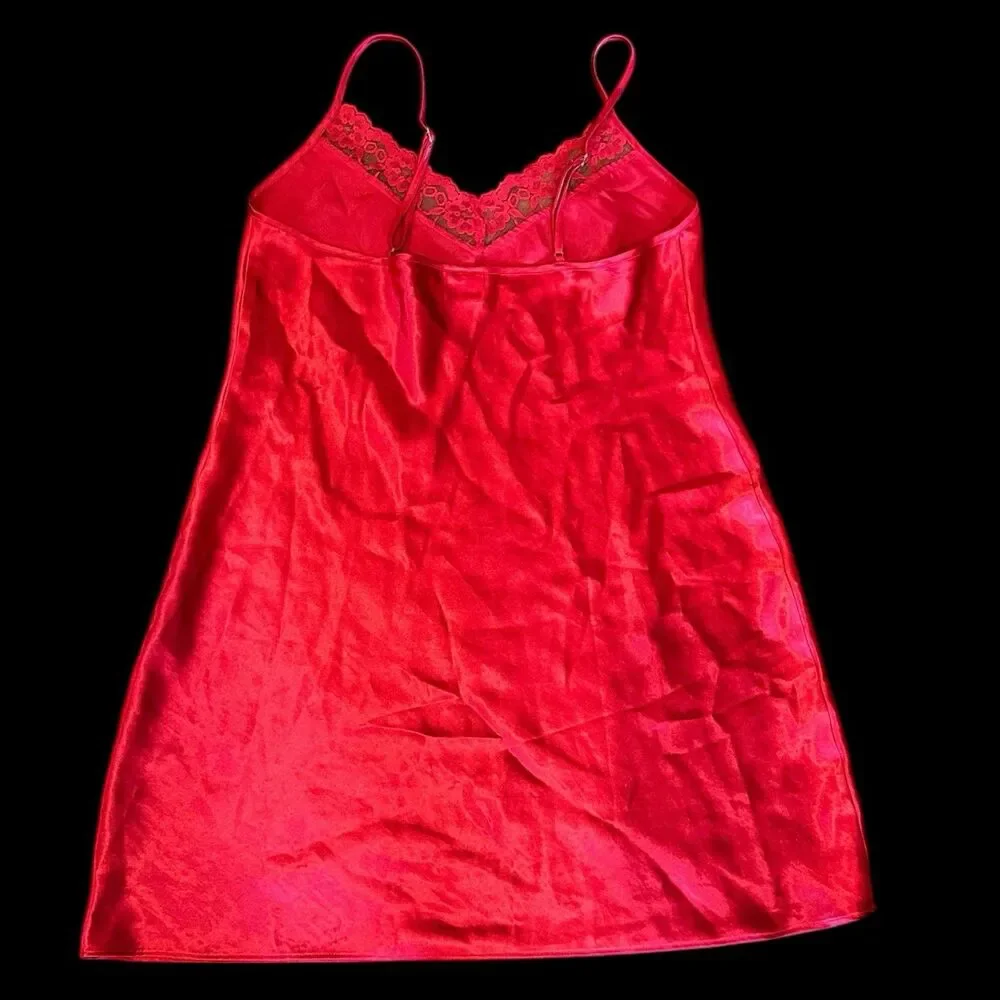 Gilligan OMalley Glossy‎ Oily Red Satin Nightgown Chemise Slip 90s Sz Small